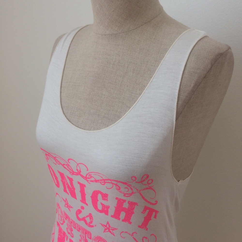 “Bottoms Up” Tank - Picture 2 of 5